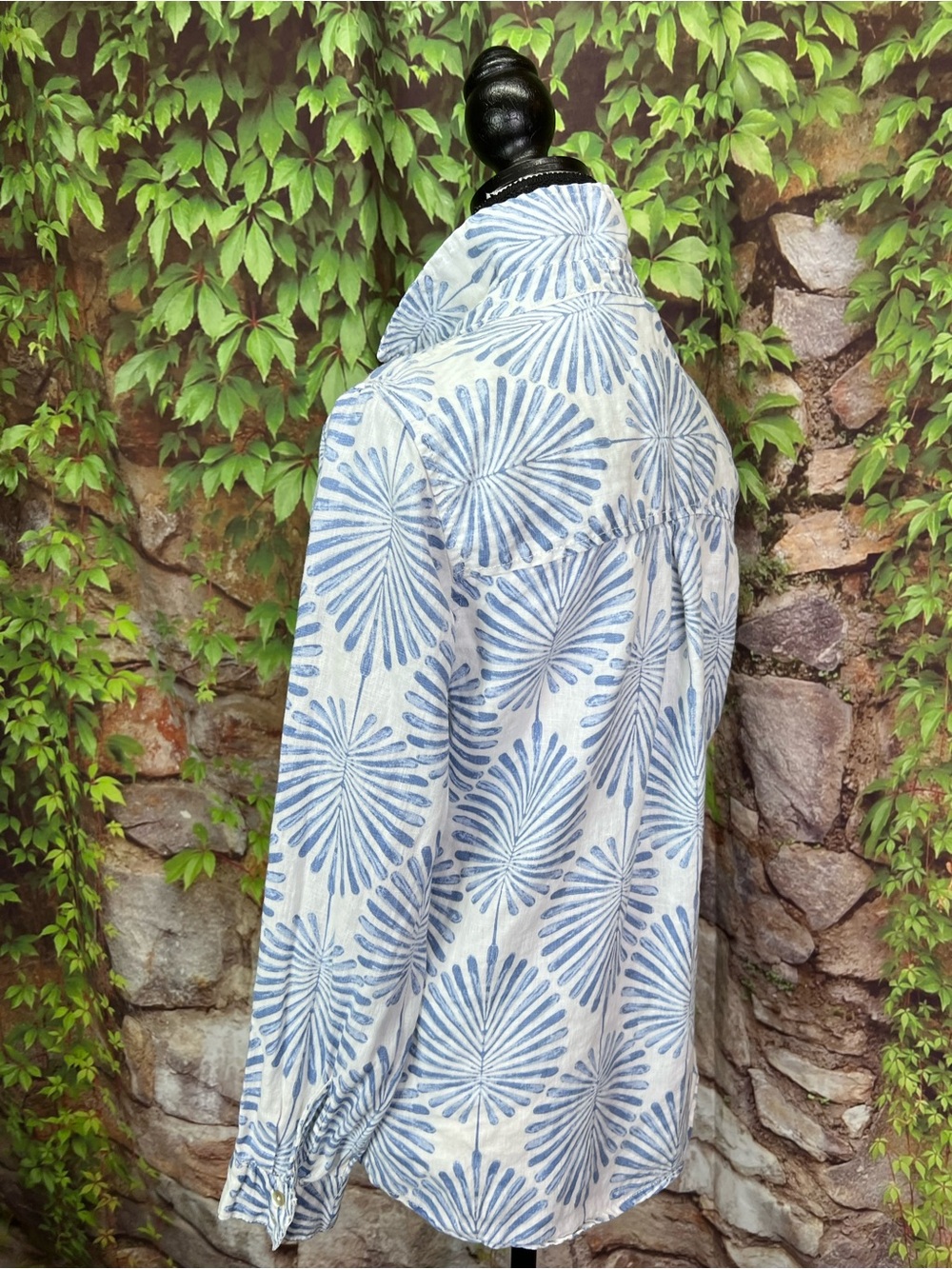 JOIE Blue and White Airy Botanical Print Linen Resortwear Coastal Blouse, S - Picture 6 of 12